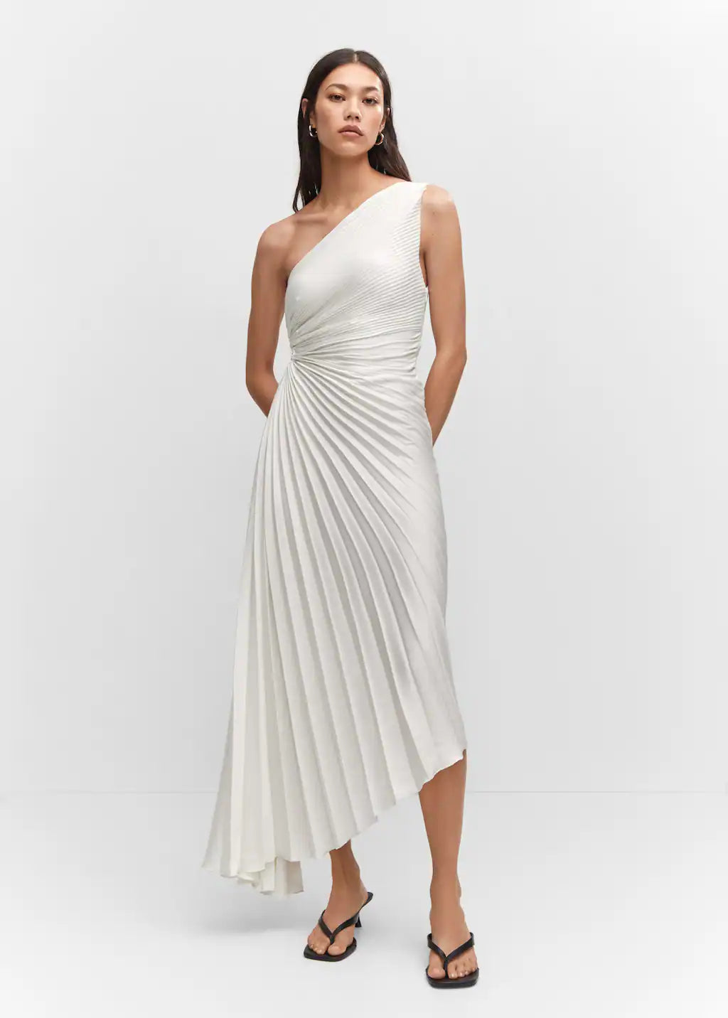 Asymmetrical pleated dress - White Periwinkley Shop