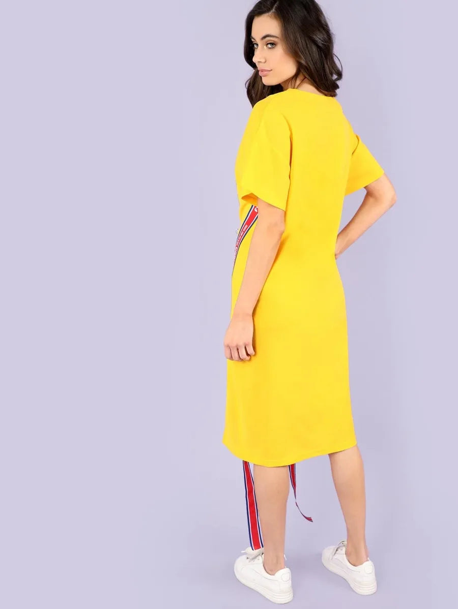 Figure Graphic Contrast Tape Side Slit Dress Periwinkley Shop