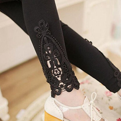 Bottom print Embroidered Pant