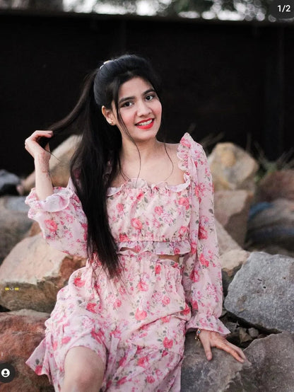 Cute floral print skirrt and top Periwinkley Shop