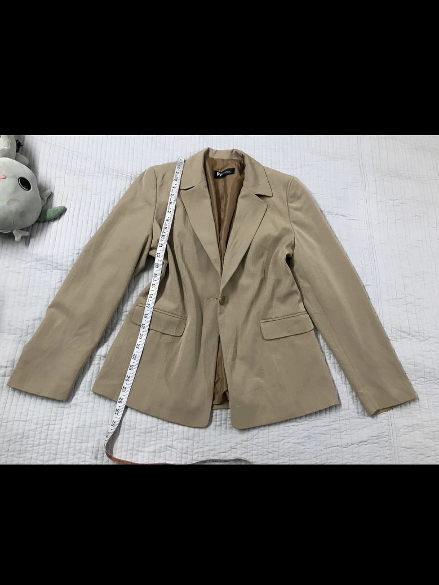 beige blazer Periwinkley Shop
