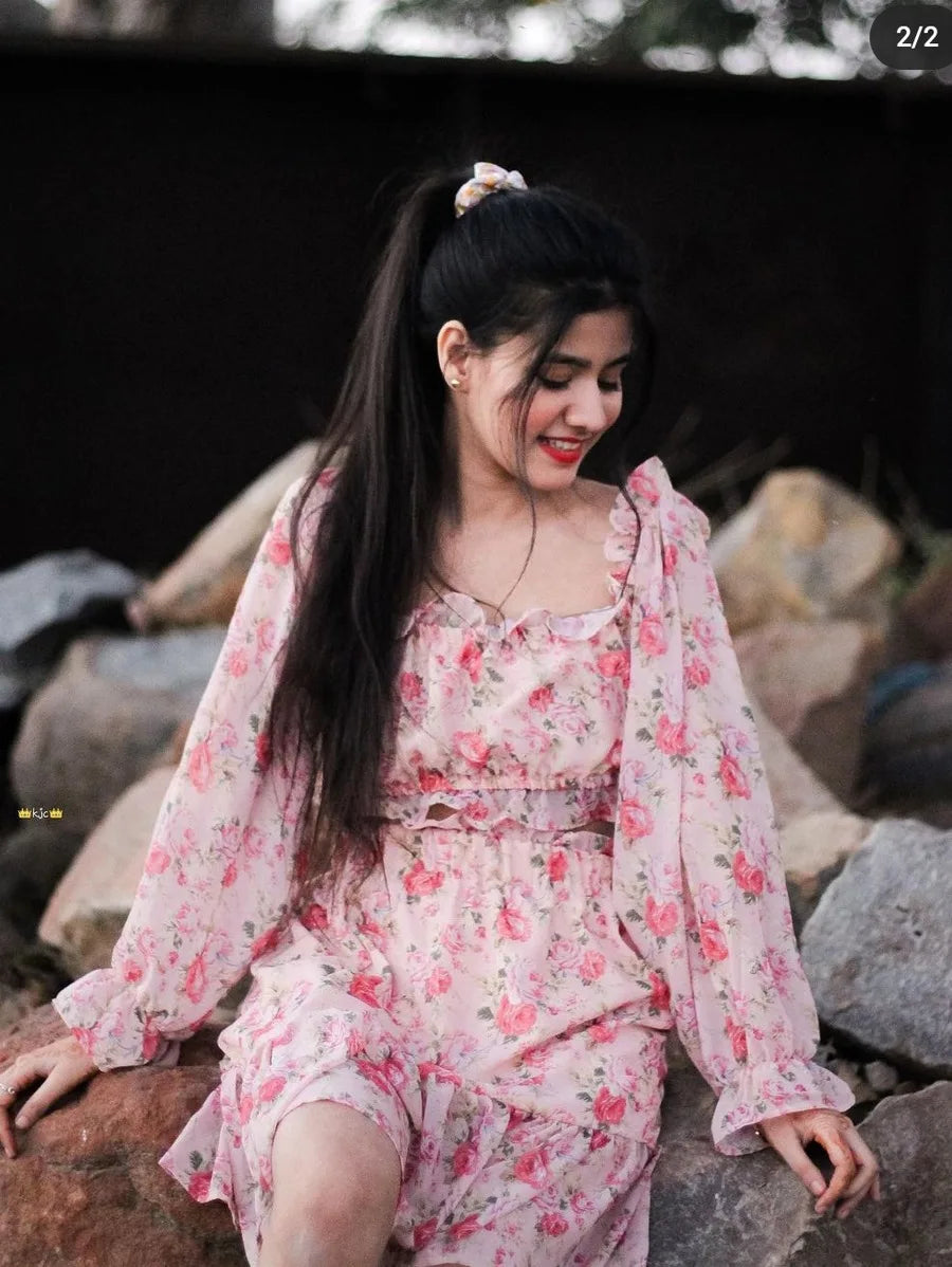 Cute floral print skirrt and top Periwinkley Shop